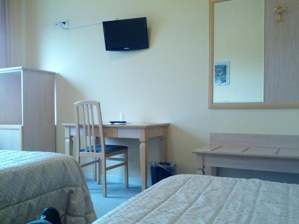 Hotel Cremona Viale Habitación foto